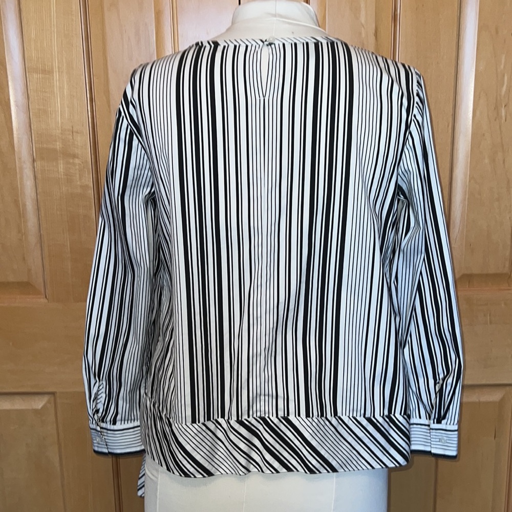 Talbots long sleeve B/W stripe top PL - Picture 5 of 7